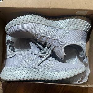 adidas Kaptir Flow Shoe Box — Gray